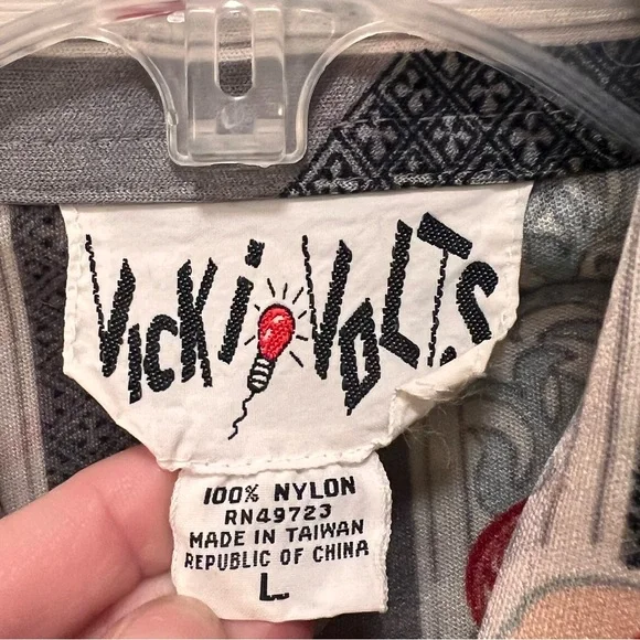 Vintage 1970s long sleeve blouse with tie neckerchief floral grey Vicki Volts - Picture 6 of 12